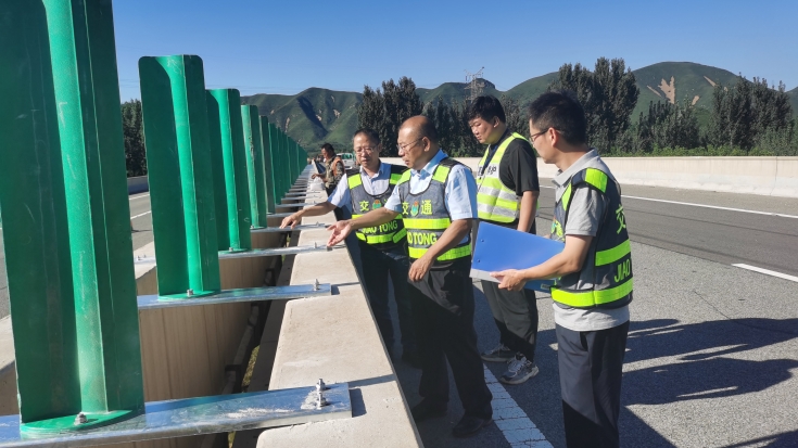 c9e2c5d31a22be7691a894dd8fb2e26