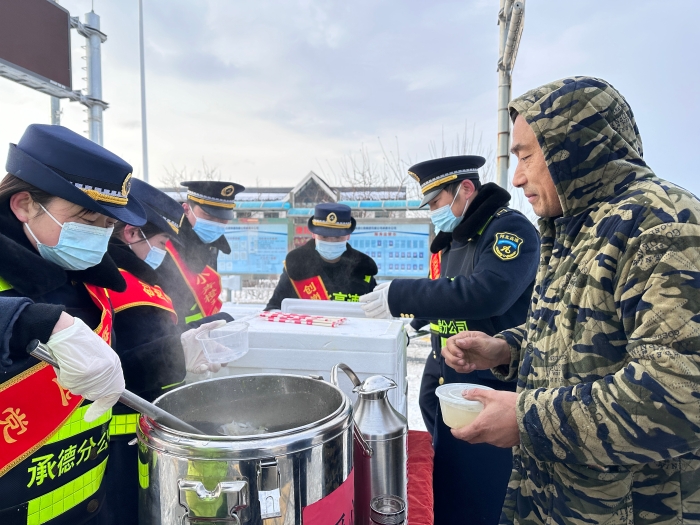 90fd126da881c803e57b484dc59eb85