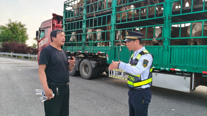 d:\Users\Administrator\Desktop\5.19\222