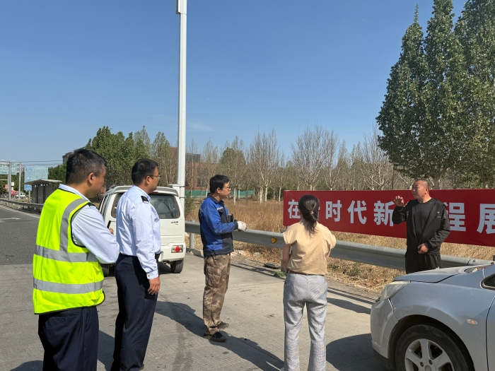 D0551C48B640BF411F2D1818CB3543AF